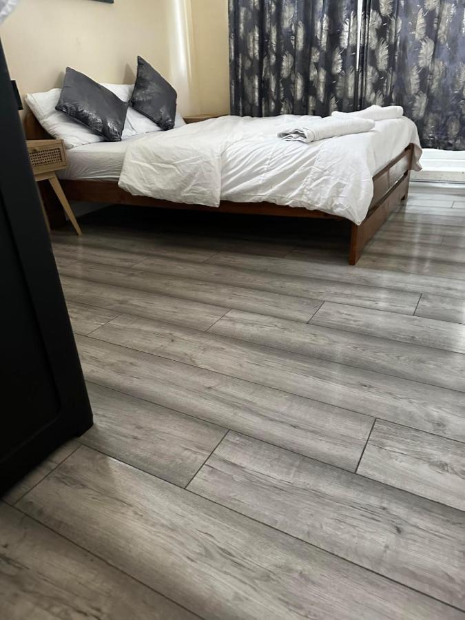 Bloomsbury Apartments - Edgware London Dış mekan fotoğraf