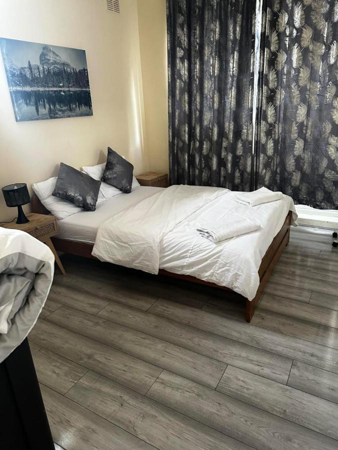 Bloomsbury Apartments - Edgware London Dış mekan fotoğraf
